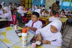 Hari Ini Program Makan Siang Gratis Resmi Dimulai