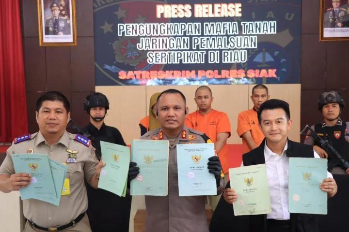 2025-07-27-1753tanah.jpg