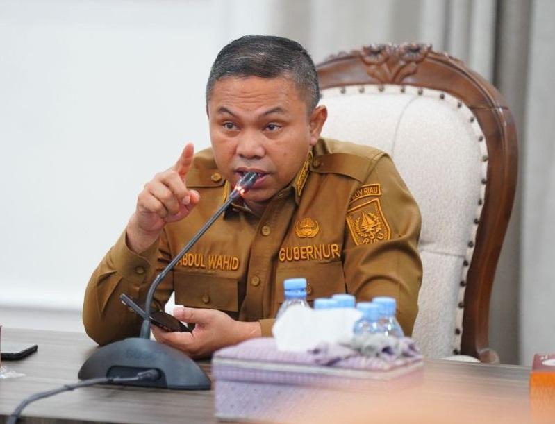 Gubri Terbitkan Aturan Kendaraan Perusahaan Wajib Gunakan Plat BM