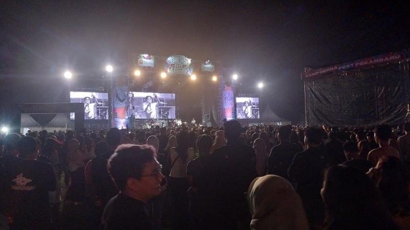 Ribuan Pengunjung Padati SampoernaFest di Pekanbaru